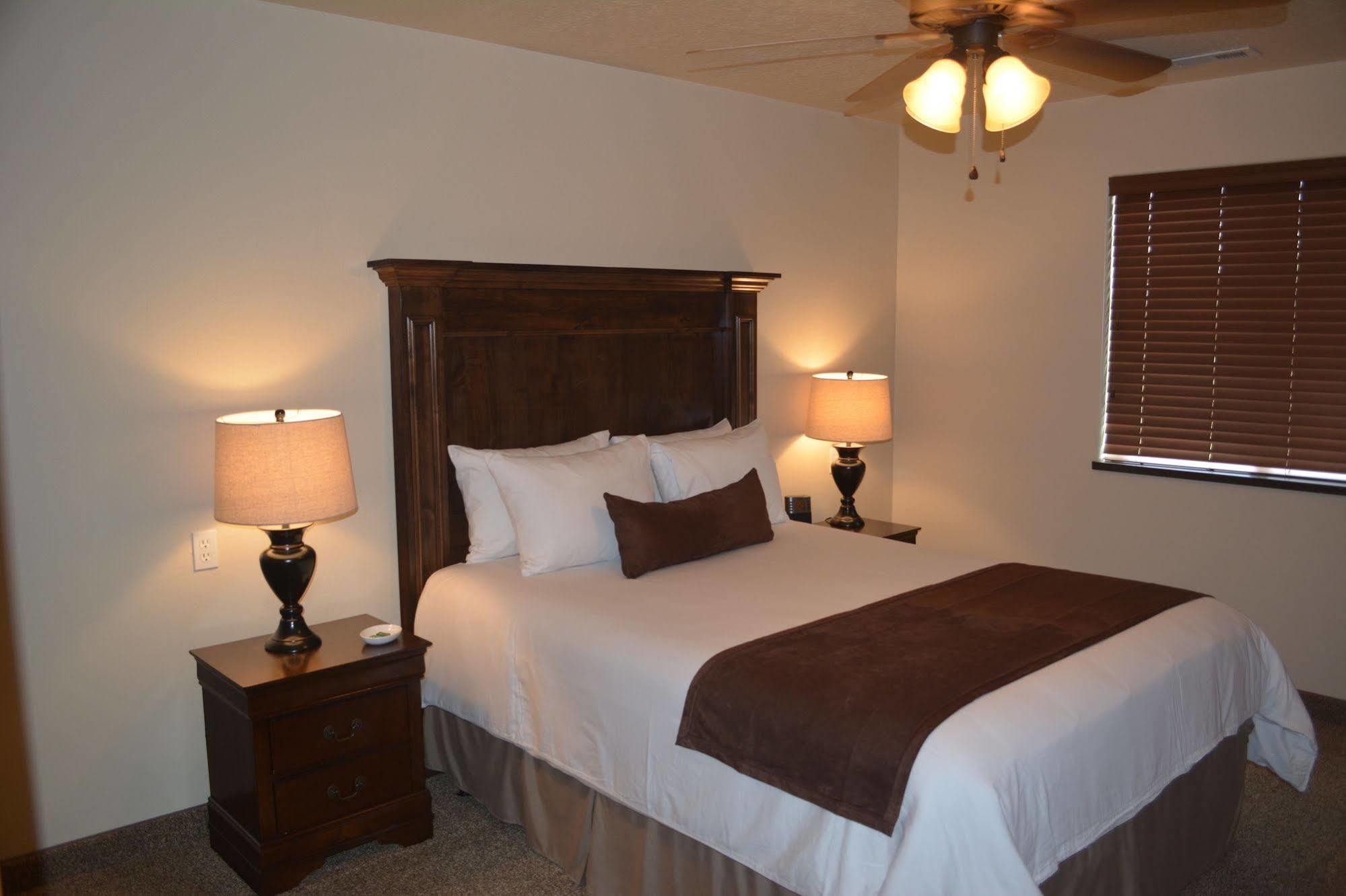 Cb&M Executive Suites Roosevelt Eksteriør bilde